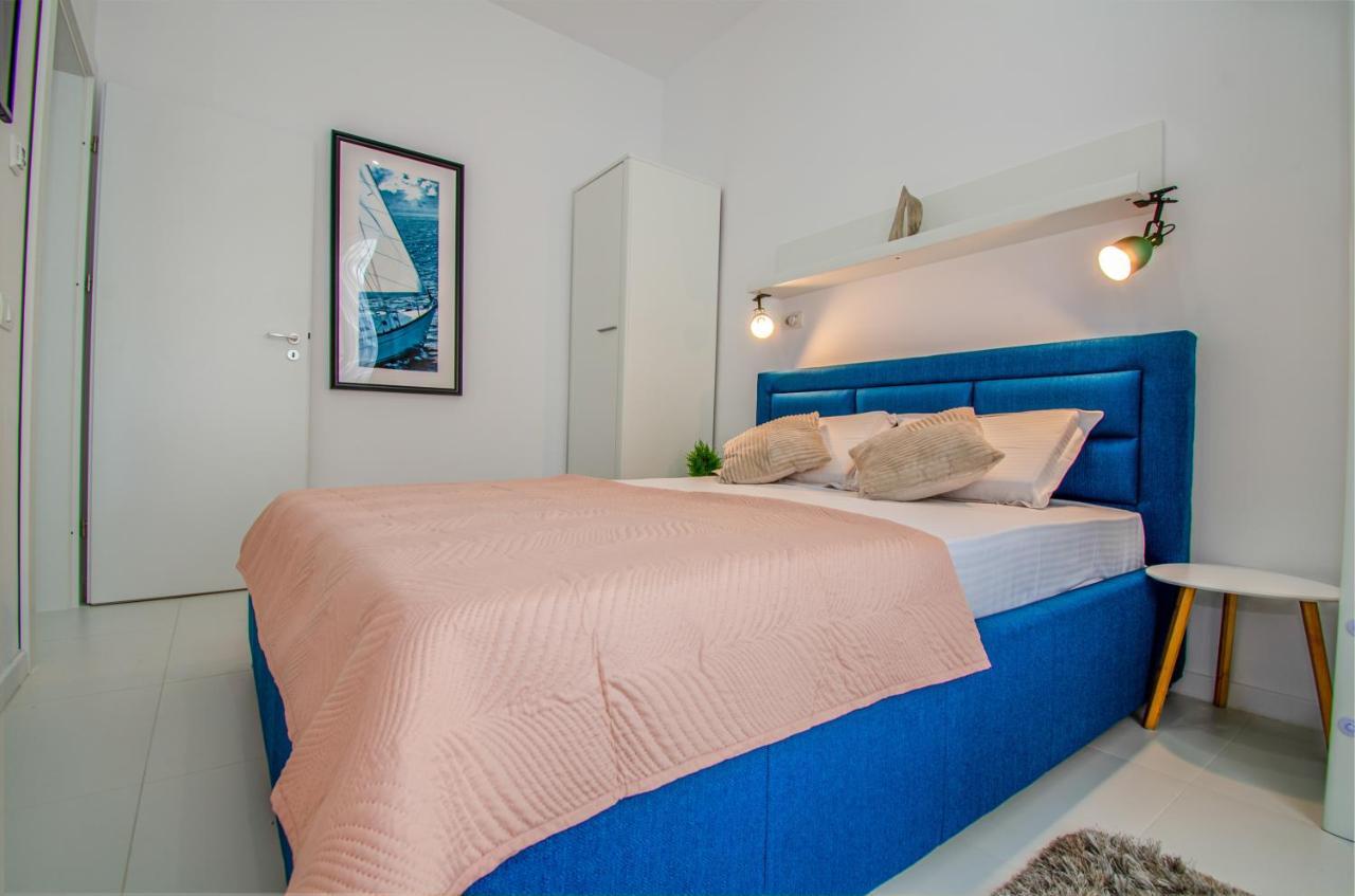 Forest By The Sea - Bychoice Apartment Юпитер Екстериор снимка